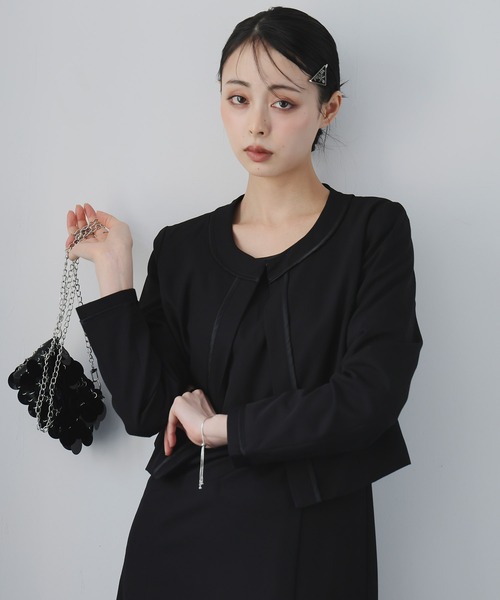 Doula Doula(ドゥーラドゥーラ)の「【ワンピーススーツ】ノーカラージャケット&半袖ワンピース 2点セット(セットアップ・レディース・ブラック/ネイビー・L/M)」の3枚目の写真