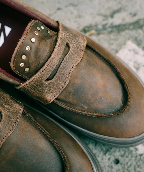 VANS(バンズ)の「PREMIUM LOAFER 53 VN000VATDMV(ローファー・メンズ・ブラウン・7/6h/6/5h/11/10h/10/9h/9/8h/8/7h)」の4枚目の写真