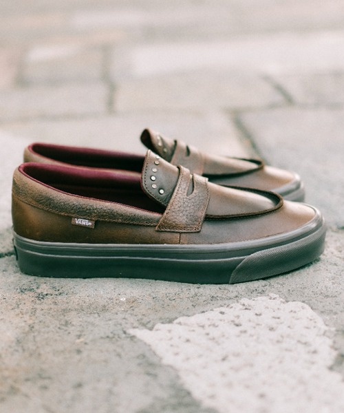 VANS(バンズ)の「PREMIUM LOAFER 53 VN000VATDMV(ローファー・メンズ・ブラウン・7/6h/6/5h/11/10h/10/9h/9/8h/8/7h)」の3枚目の写真