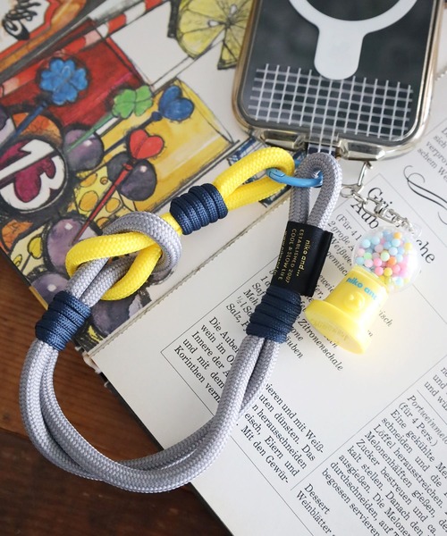 ニコちゃんマークはの携帯ストラップセット カラーハンドストラップ（スマホグッズ）｜niko and（ニコアンド