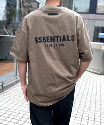 FOG ESSENTIALS(�G�t�I�[�W�[�G�b�Z���V�����Y)�́yFOG ESSENTIALS�z�G�b�Z���V�����Y FRONT LOGO BOXY TEE SS ���S T�V���c ���o�[�v�����g(T�V���c/�J�b�g�\�[)
