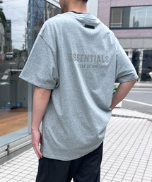 FOG ESSENTIALS（エフオージーエッセンシャルズ）の「【FOG ESSENTIALS】エッセンシャルズ BACK LOGO BOXY TEE SS ロゴ Tシャツ ラバープリント（Tシャツ/カットソー）」