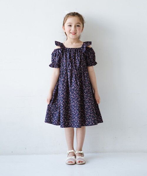 BRANSHES(ブランシェス)の「【おそろい】小花柄フリル肩あきワンピース(ワンピース・キッズ・ネイビー/ブルー・110/100/130/140/150/120)」の14枚目の写真