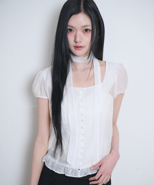 ILLIGO(イリゴ)の「リボンタイスクエアネックブラウスホワイト(シャツ/ブラウス・レディース・その他・SMALL/MEDIUM)」の5枚目の写真