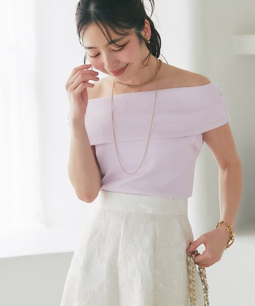 La boutique BonBon(ラブティックボンボン)の「【ヘルシーな肌見せ】オフショルテレコカットソー(Tシャツ/カットソー・レディース・ピンク/サックスブルー/ブラック・FREE)」の3枚目の写真