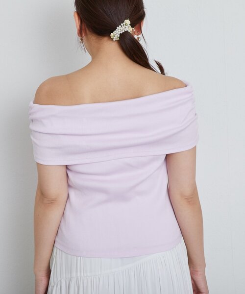 La boutique BonBon(ラブティックボンボン)の「【ヘルシーな肌見せ】オフショルテレコカットソー(Tシャツ/カットソー・レディース・ピンク/サックスブルー/ブラック・FREE)」の21枚目の写真