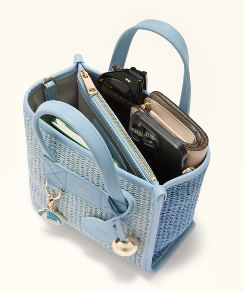 FURLA(フルラ)の「フルラ ディバイデッド (Furla Divide It) ミニトートバッグ(トートバッグ・レディース・サンドベージュ/ライトブルー・ONE SIZE)」の9枚目の写真