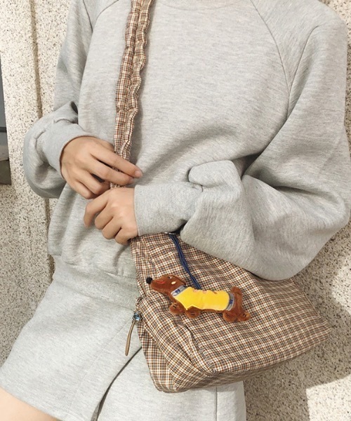 Teem Store（チームストア）の「チェック柄 シャーリングハンドルミニバッグ（ショルダーバッグ・レディース・イエロー/ブルー系その他2/モカ/ブラック/ブルー系その他/ブルー・F）」の14枚目の写真