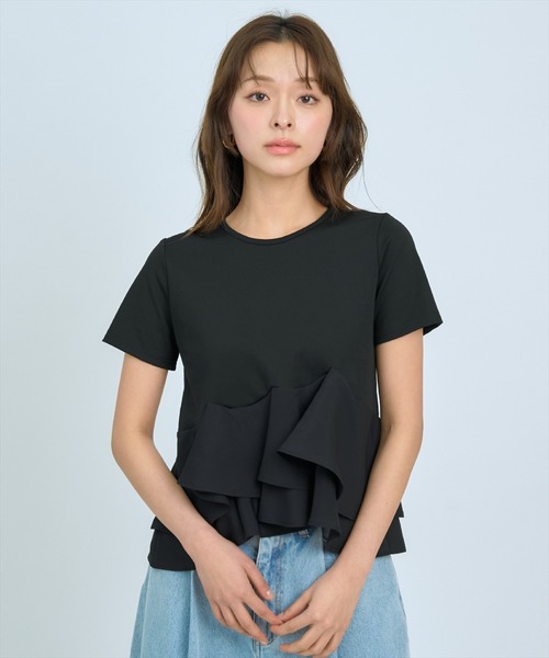 AND COUTURE(アンドクチュール)の「ペプラムカットトップス(Tシャツ/カットソー・レディース・グリーン/オフホワイト/ブラック・FREE)」の5枚目の写真