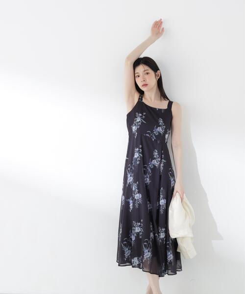 PROPORTION BODY DRESSING（プロポーションボディドレッシング）の「【青島心さん着用】ボタニカル花柄キャミワンピース / 1216240608（ワンピース・レディース・ピンク/ネイビー・SMALL/MEDIUM/P/S）」の10枚目の写真