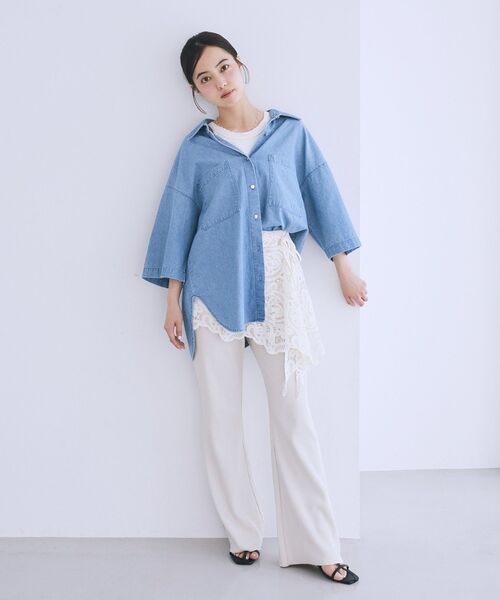 earth music&ecology(アースミュージックアンドエコロジー)の「5分袖デニムシャツ(シャツ/ブラウス・レディース・ピンク/ブラック/ライトインディゴブルー・FREE)」の21枚目の写真