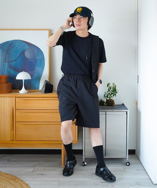 ZOZOMARKET by idaka(ゾゾマーケットバイイダカ)の「【インフルエンサー idakaセレクト】ワッシャーワイドカーゴショーツ(その他パンツ・メンズ・ブラック/カーキ・M/L/XL)」の6枚目の写真