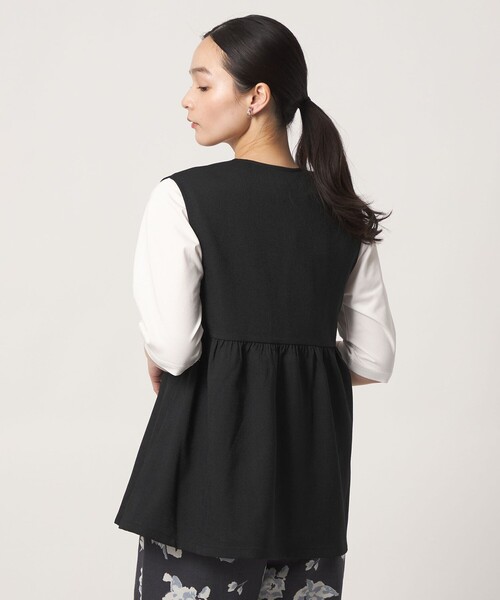 A DAY IN THE LIFE UNITED ARROWS(アデイインザライフユナイテッドアローズ)の「リネンライク ペプラム ジップベスト ‐マシンウォッシャブル‐<A DAY IN THE LIFE>(ベスト・レディース・モカ/ベージュ/ブラック・FREE)」の7枚目の写真