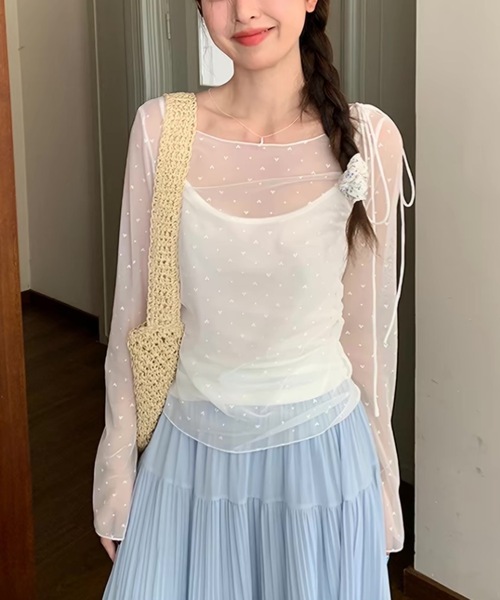 Alvia(アルビア)の「シアーリボントップス|肩ストラップリボン・透け感メッシュ長袖・細見えデザイン(その他トップス・レディース・ホワイト・M)」の6枚目の写真
