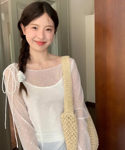 Alvia(アルビア)の「シアーリボントップス|肩ストラップリボン・透け感メッシュ長袖・細見えデザイン(その他トップス・レディース・ホワイト・M)」の10枚目の写真