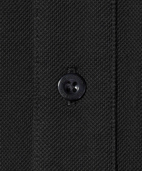 FRED PERRY（フレッドペリー）の「【別注】＜FRED PERRY＞ツインティップ ボタンスルー シャツ（シャツ/ブラウス・メンズ・ブラック/ダークグレー・M/L/XL）」の9枚目の写真