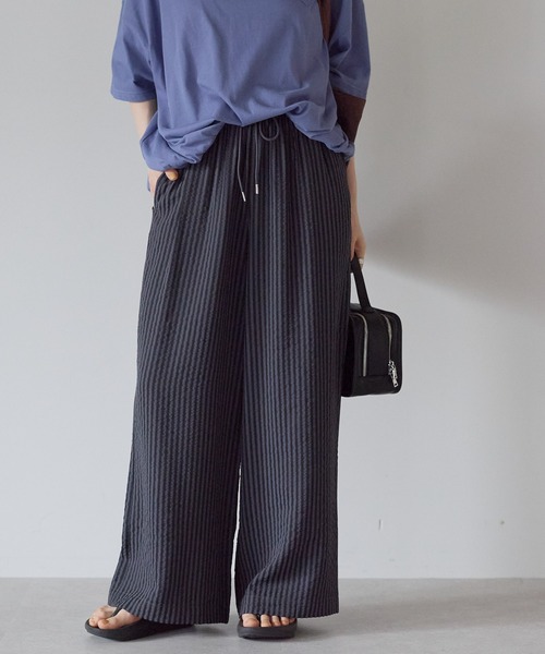 HEART MARKET(ハートマーケット)の「【DRY&EASYCARE】 ストライプイージーワイドパンツ(その他パンツ・レディース・ブラック系/ネイビー系/ナチュラル・MEDIUM/LARGE)」の16枚目の写真