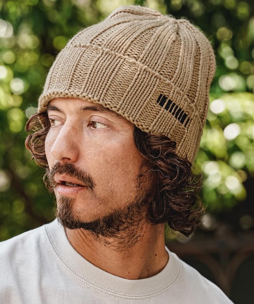 felkod（フィルコッド）の「mko13693- Wide Rib Knit Beanie ローゲージニット帽(F26A350)（ニットキャップ/ビーニー・メンズ・グレー/ブラック×ピンク/ブラック×ホワイト/サンドベージュ・FREE）」の4枚目の写真