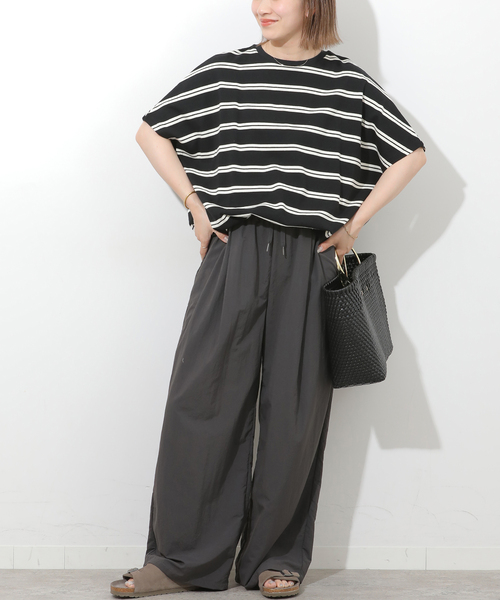 JOURNAL STANDARD relume(ジャーナルスタンダード レリューム)の「《一部WEB限定追加2》フレンチスリーブボーダーTシャツ(Tシャツ/カットソー・レディース・ナチュラル/ブラック/ブラック系その他/ネイビー・FREE)」の14枚目の写真