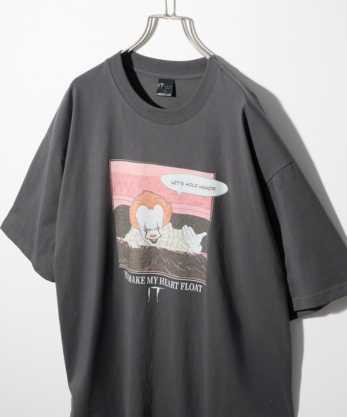 Disney(ディズニー)の「【SETUP7】ムービー グラフィック Tシャツ MNY / Back to the Future(バック・トゥ・ザ・フューチャー)/ Jurassic Park(ジュラシック・パーク)/ Jurassic World(ジュラシック・ワールド)/ JAWS(ジョーズ)/ Gremlins(グレムリン)/ IT(イット)/ Joker / The Goonies / The Muppets(Tシャツ/カットソー・メンズ・ブラック系その他2/ホワイト系その他3/ホワイト系その他2/ブラック系その他4/ホワイト系その他5/ブラック系その他6/ホワイト系その他4/ブラック系その他3/ブラック系/ブラック系9/ブラック系1/ホワイト系1/ブラック系その他5/ブラック系3/ブラック系2/ブラック系5/ブラック系4/ブラック系6/ブラック系その他/ブラック系7/ブラック系8・M/L)」の15枚目の写真