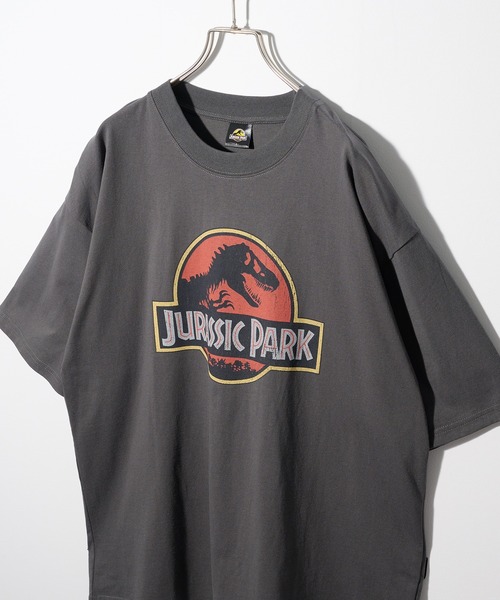Disney(ディズニー)の「【SETUP7】ムービー グラフィック Tシャツ MNY / Back to the Future(バック・トゥ・ザ・フューチャー)/ Jurassic Park(ジュラシック・パーク)/ Jurassic World(ジュラシック・ワールド)/ JAWS(ジョーズ)/ Gremlins(グレムリン)/ IT(イット)/ Joker / The Goonies / The Muppets(Tシャツ/カットソー・メンズ・ブラック系その他2/ホワイト系その他3/ホワイト系その他2/ブラック系その他4/ホワイト系その他5/ブラック系その他6/ホワイト系その他4/ブラック系その他3/ブラック系/ブラック系9/ブラック系1/ホワイト系1/ブラック系その他5/ブラック系3/ブラック系2/ブラック系5/ブラック系4/ブラック系6/ブラック系その他/ブラック系7/ブラック系8・M/L)」の21枚目の写真