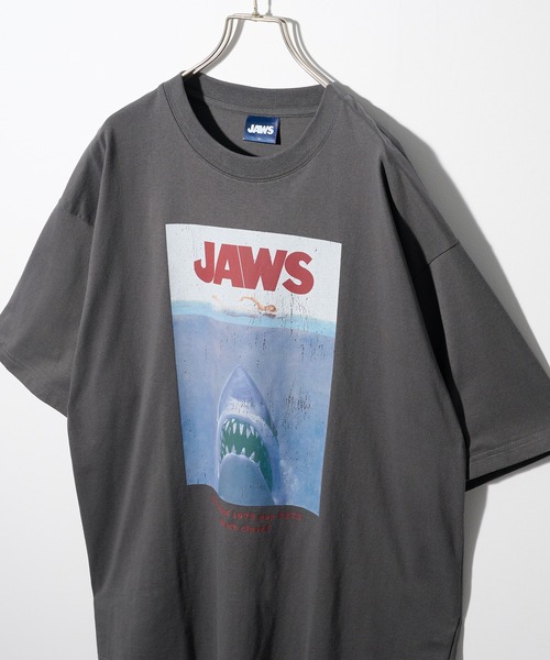 Disney(ディズニー)の「【SETUP7】ムービー グラフィック Tシャツ MNY / Back to the Future(バック・トゥ・ザ・フューチャー)/ Jurassic Park(ジュラシック・パーク)/ Jurassic World(ジュラシック・ワールド)/ JAWS(ジョーズ)/ Gremlins(グレムリン)/ IT(イット)/ Joker / The Goonies / The Muppets(Tシャツ/カットソー・メンズ・ブラック系その他2/ホワイト系その他3/ホワイト系その他2/ブラック系その他4/ホワイト系その他5/ブラック系その他6/ホワイト系その他4/ブラック系その他3/ブラック系/ブラック系9/ブラック系1/ホワイト系1/ブラック系その他5/ブラック系3/ブラック系2/ブラック系5/ブラック系4/ブラック系6/ブラック系その他/ブラック系7/ブラック系8・M/L)」の10枚目の写真