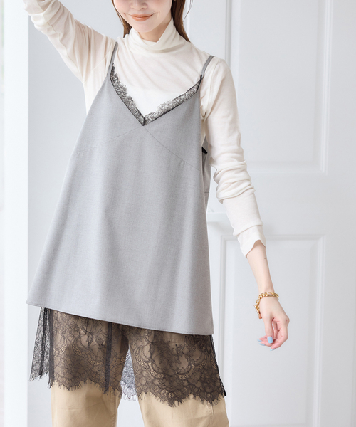 U by SPICK&SPAN(ユーバイスピックアンドスパン)の「リバーシブルレースキャミソール(キャミソール・レディース・チャコールグレー/ベージュ・FREE)」の7枚目の写真