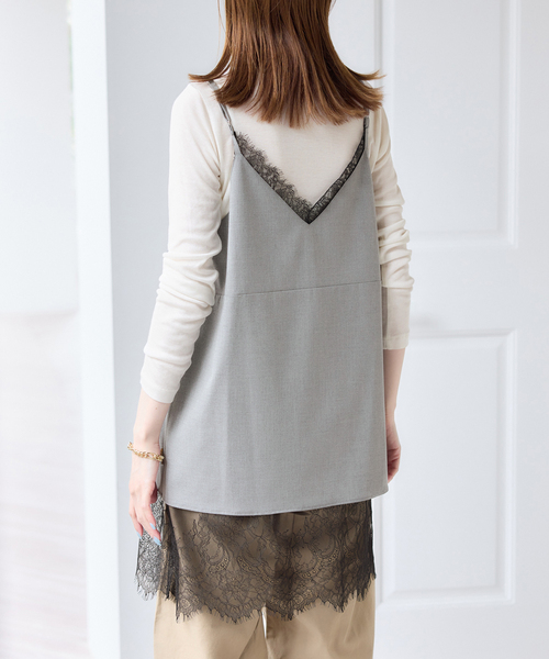 U by SPICK&SPAN(ユーバイスピックアンドスパン)の「リバーシブルレースキャミソール(キャミソール・レディース・チャコールグレー/ベージュ・FREE)」の9枚目の写真