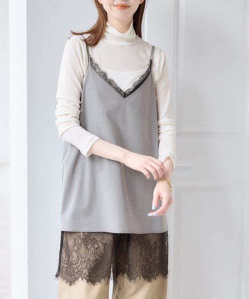 U by SPICK&SPAN(ユーバイスピックアンドスパン)の「リバーシブルレースキャミソール(キャミソール・レディース・チャコールグレー/ベージュ・FREE)」の11枚目の写真