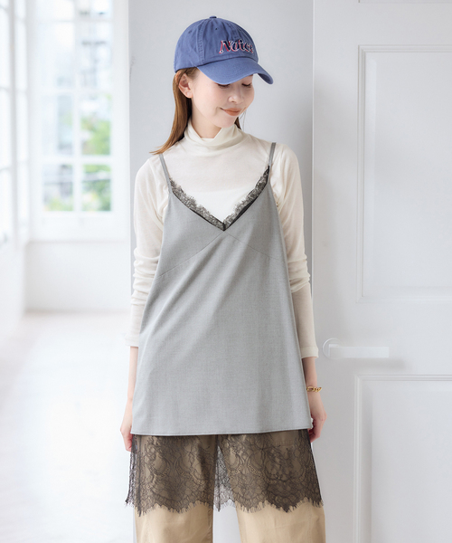 U by SPICK&SPAN(ユーバイスピックアンドスパン)の「リバーシブルレースキャミソール(キャミソール・レディース・チャコールグレー/ベージュ・FREE)」の12枚目の写真