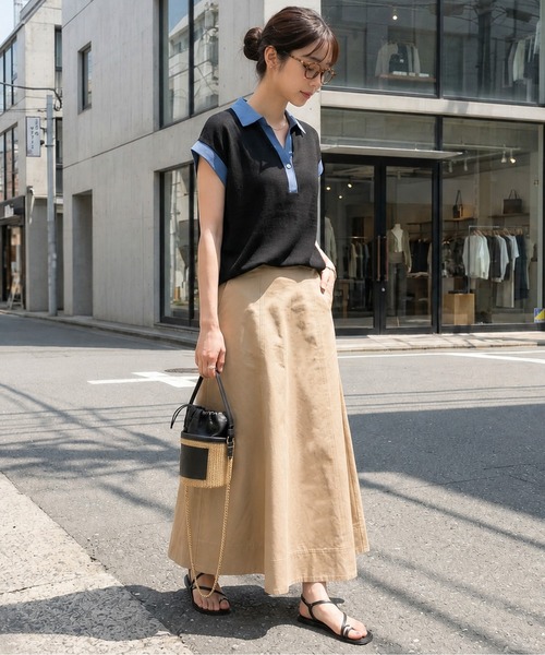AMELY(エミリー)の「《スウェット×デニム風》異素材スキッパースウェットトップス/吸湿素材(スウェット・レディース・ブラック/グレー/ベージュ・フリー)」の14枚目の写真
