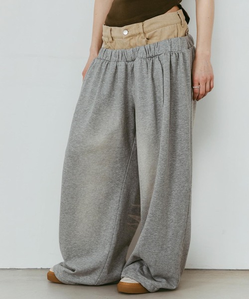 Knuth Marf(クヌースマーフ)の「Knuth Marf / クヌースマーフ double-layer sweatpants(スウェットパンツ・レディース・ブラウン/チャコールグレー・X-SMALL/SMALL)」の3枚目の写真
