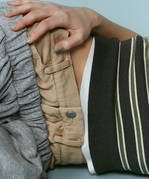 Knuth Marf(クヌースマーフ)の「Knuth Marf / クヌースマーフ double-layer sweatpants(スウェットパンツ・レディース・ブラウン/チャコールグレー・X-SMALL/SMALL)」の11枚目の写真
