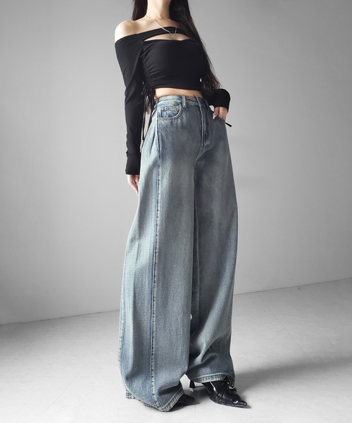 me+em select(ミームセレクト)の「【 3color /3size 】ヴィンテージライクウォッシュカーブワイドデニム / vintage like wash curve wide denim(デニムパンツ・レディース・ダークブラック/ブラック/ブルー・LARGE/MEDIUM/SMALL)」の17枚目の写真