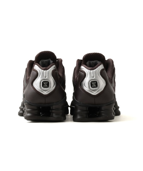 NIKE（ナイキ）の「NIKE WMNS SHOX TL / ナイキ ウィメンズ ショックス TL【SP】（スニーカー・レディース・ダークブラウン・23.5cm/24.5cm/23.0cm/24.0cm/25.0cm）」の4枚目の写真
