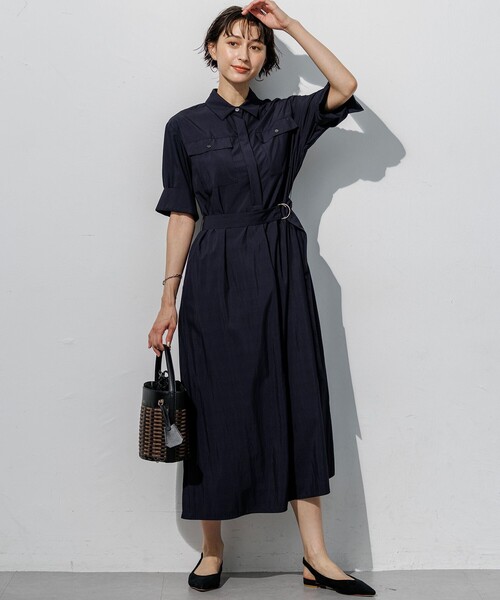 23区 L(ニジュウサンクオオキイサイズ)の「レーヨンタイプライター シャツ ワンピース(ドレス・レディース・黄土色系/ダークブラウン系/ネイビー系・44/46/48/50)」の7枚目の写真
