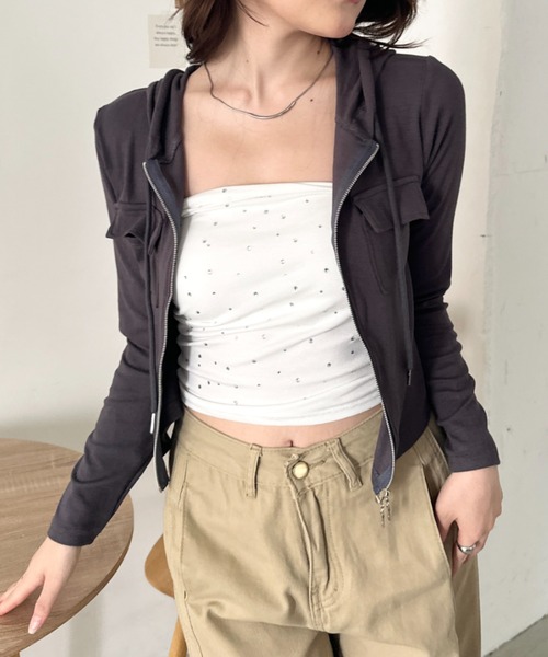 CLEA（クレア）の「ポケット付きジップアップフードトップス（Tシャツ/カットソー・レディース・チャコールグレー/ブラック/グレー/ブラウン/カーキ/ホワイト・FREE）」の20枚目の写真