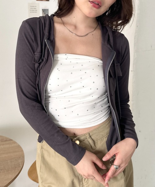 CLEA（クレア）の「ポケット付きジップアップフードトップス（Tシャツ/カットソー・レディース・チャコールグレー/ブラック/グレー/ブラウン/カーキ/ホワイト・FREE）」の21枚目の写真
