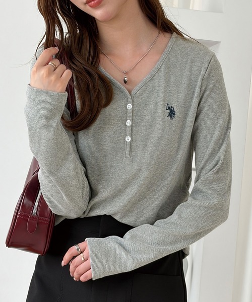 U.S. POLO ASSN.(ユーエスポロアッスン)の「GeeRA別注【U.S. POLO ASSN.】細見え!Vネックヘンリーリブカットソー(Tシャツ/カットソー・レディース・ネイビー/杢グレー/オートミール/グレー系その他/チャコール・X-LARGE/LARGE/MEDIUM/SMALL)」の6枚目の写真