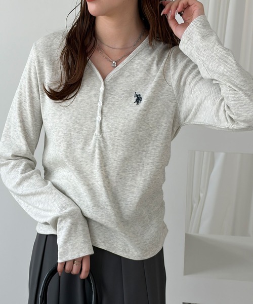 U.S. POLO ASSN.(ユーエスポロアッスン)の「GeeRA別注【U.S. POLO ASSN.】細見え!Vネックヘンリーリブカットソー(Tシャツ/カットソー・レディース・ネイビー/杢グレー/オートミール/グレー系その他/チャコール・X-LARGE/LARGE/MEDIUM/SMALL)」の13枚目の写真