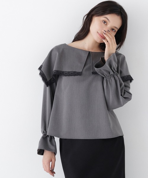 NATURAL BEAUTY BASIC(ナチュラルビューティーベーシック)の「ビッグカラーブラウス(シャツ/ブラウス・レディース・グレイッシュベージュ/オフホワイト/チャコールグレー・フリ-)」の3枚目の写真
