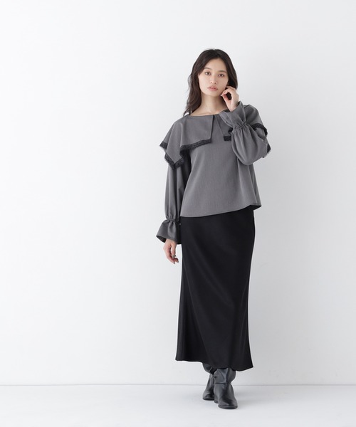 NATURAL BEAUTY BASIC(ナチュラルビューティーベーシック)の「ビッグカラーブラウス(シャツ/ブラウス・レディース・グレイッシュベージュ/オフホワイト/チャコールグレー・フリ-)」の15枚目の写真