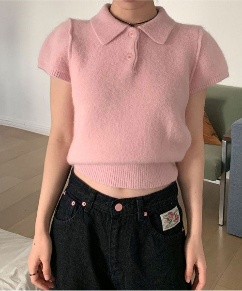 MAISON DE THERESE(メゾン ド テレーズ)の「コンパクトパフスリーブポロニット(ニット/セーター・レディース・PINK/GRAY/アイボリー・FREE)」の1枚目の写真