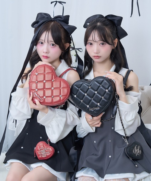 Honey Cinnamon（ハニーシナモン）の「ハートビジューショルダーバッグ（ショルダーバッグ・レディース・ブラック/ボルドー・FREE）」の3枚目の写真