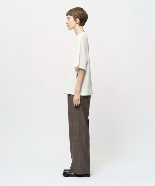 Juha(ユハ)の「SOFT WAFFLE HENLEY(Tシャツ/カットソー・メンズ・ブラック/ホワイト/グレイッシュベージュ・4/3)」の15枚目の写真