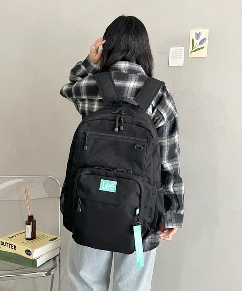 Lee（リー）の「Lee.撥水ポリエステル フロントメッシュリュック.2層式 バックパック（バックパック/リュック・レディース・ブラック×グリーン/ブラック×ブラック/ブラック×ピンク/ブラック×ホワイト/ブラック×パープル・FREE）」の4枚目の写真