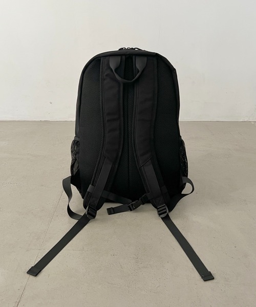 Lee（リー）の「Lee.撥水ポリエステル フロントメッシュリュック.2層式 バックパック（バックパック/リュック・レディース・ブラック×グリーン/ブラック×ブラック/ブラック×ピンク/ブラック×ホワイト/ブラック×パープル・FREE）」の9枚目の写真