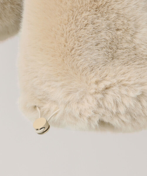 plage(プラージュ)の「《WEB限定追加》Vegancode / ヴィ―ガンコード FAUX FUR ブルゾン(その他アウター・レディース・アイボリー・FREE)」の4枚目の写真