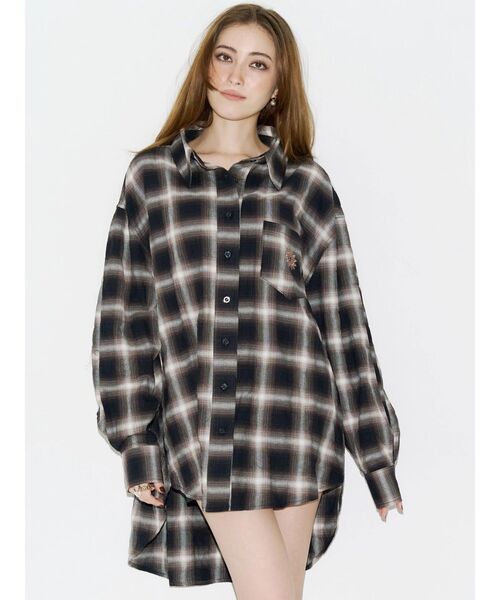 EVRIS(エヴリス)の「SUNNYオーバーサイズチェックシャツ 秋服(シャツ/ブラウス・レディース・ブラック/グレー・FREE)」の8枚目の写真