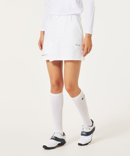 OAKLEY（オークリー）の「【新着】オークリー ELEVATE TWISTED PLEATS SKIRT/ スカート/ ゴルフ/ ウィメンズ/ ゴルフウェア/ OAKLEY（スカート・レディース・ホワイト/ベージュ/ブラック・XS/S/M/L）」の2枚目の写真